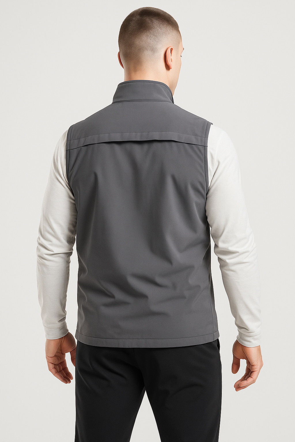 Men’s Lightweight Softshell Outdoor Vest – Windproof and Water-Resistant Layer for Hiking and Cycling